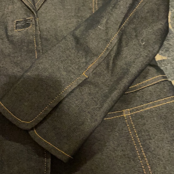 Jean jacket - Picture 3 of 3